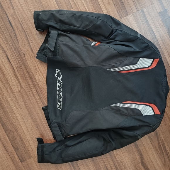 Motorcycle jacket - Picture 3 of 3
